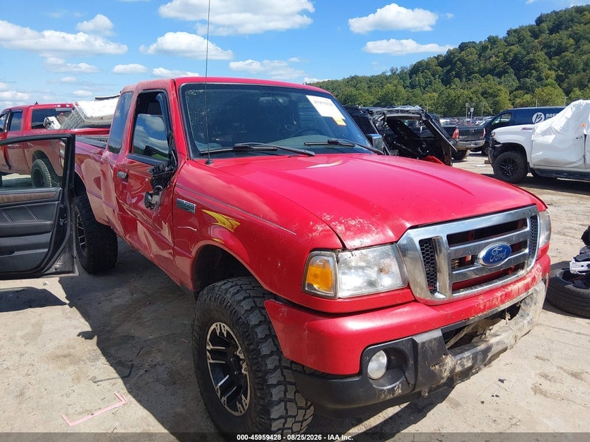 2011 FORD RANGER XLT | 1FTLR4FE6BPA85692 | UPCARS