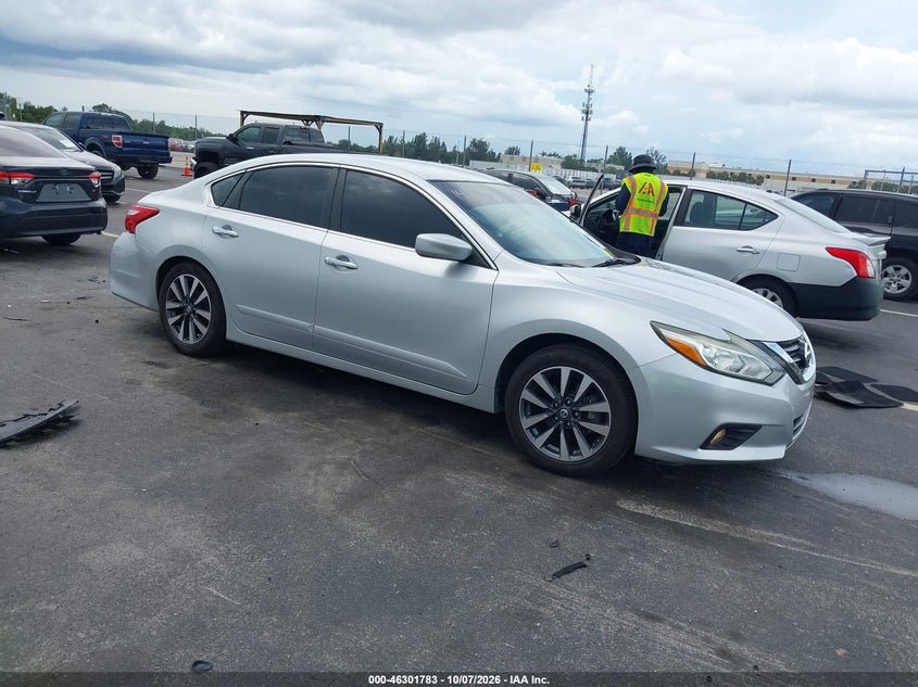 2017 NISSAN ALTIMA 2.5 SV | 1N4AL3APXHC241136 | UPCARS