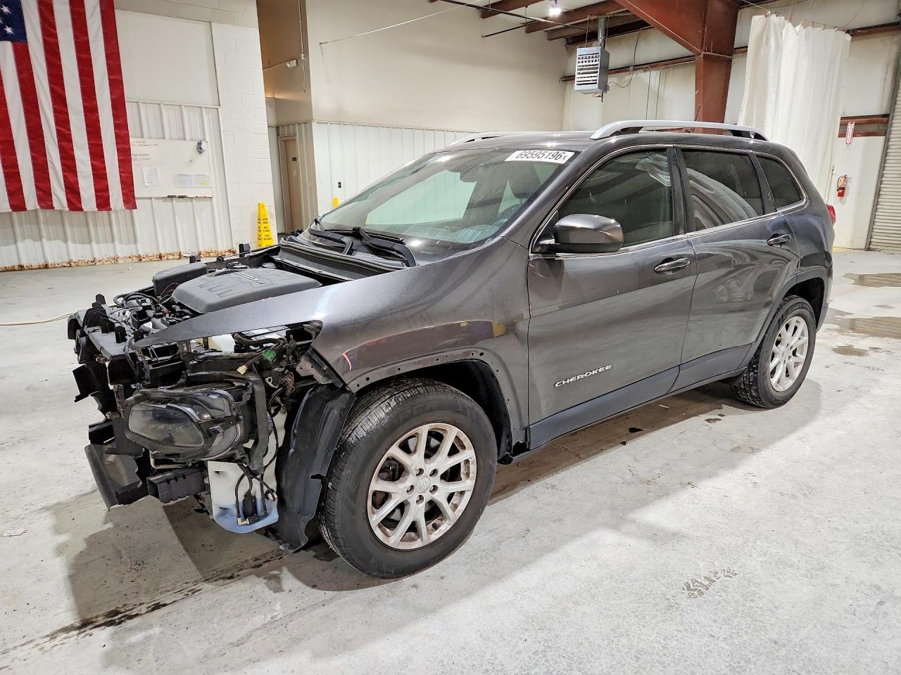 2018 JEEP CHEROKEE LATITUDE | 1C4PJMCX1JD608793 | UPCARS