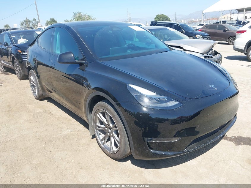 2024 TESLA MODEL Y LONG RANGE DUAL MOTOR ALL-WHEEL DRIVE | 7SAYGDEE6RA232840 | UPCARS
