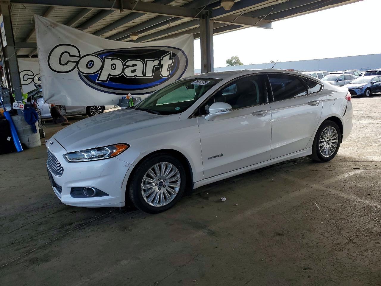 2015 FORD FUSION SE HYBRID | 3FA6P0LU5FR253575 | UPCARS
