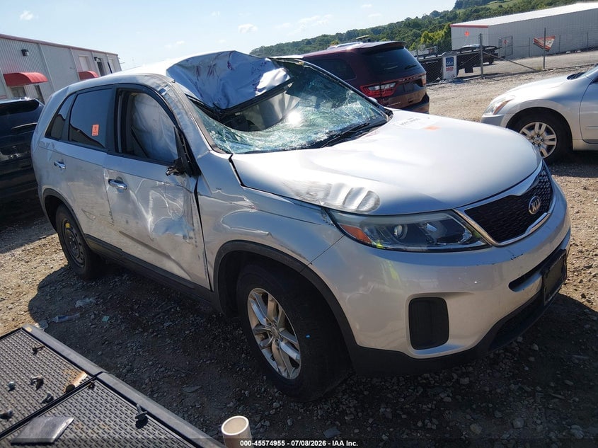 2014 KIA SORENTO LX | 5XYKT3A60EG475489 | UPCARS