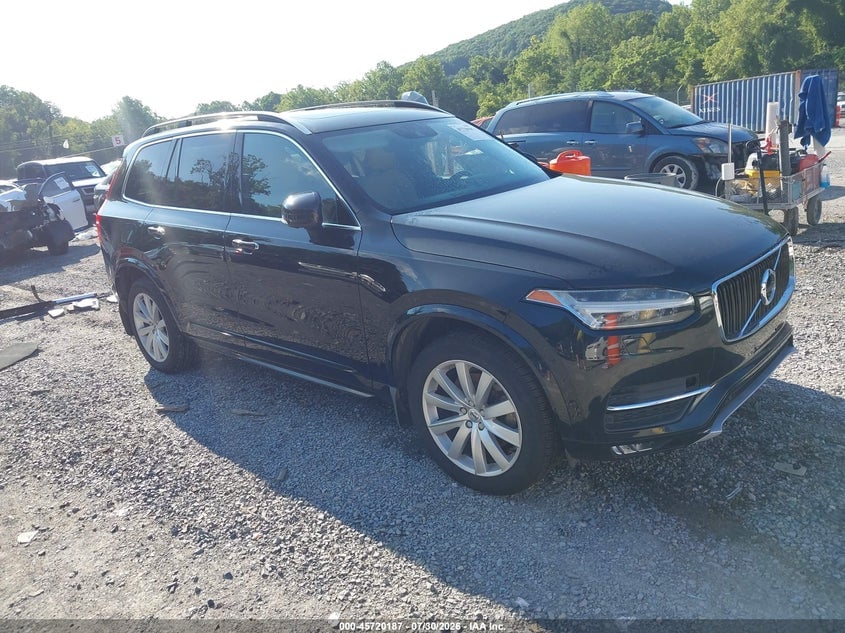 2016 VOLVO XC90 T6 MOMENTUM | YV4A22PK0G1028254 | UPCARS