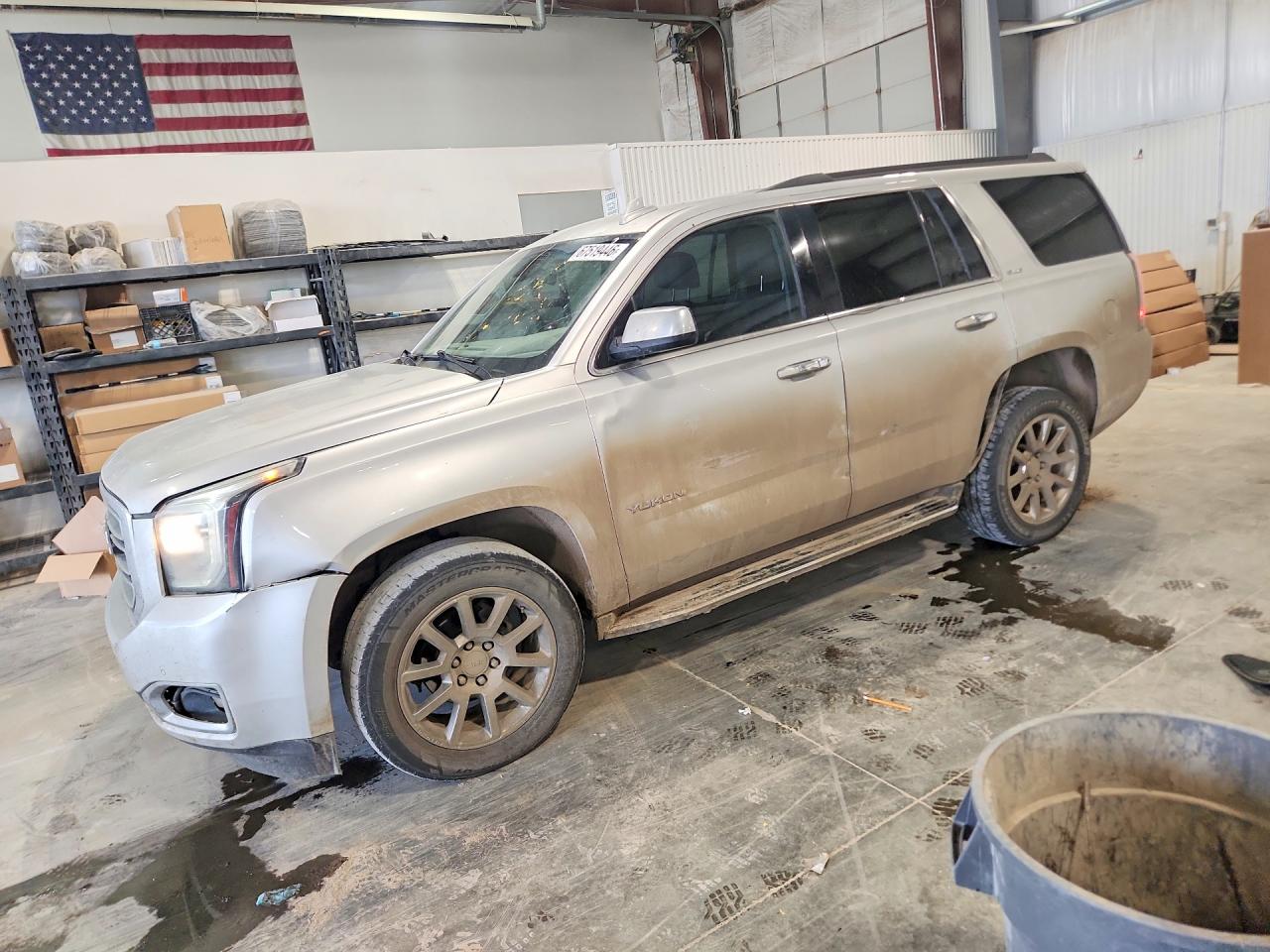 2016 GMC YUKON SLE | 1GKS2AKC6GR351313 | UPCARS