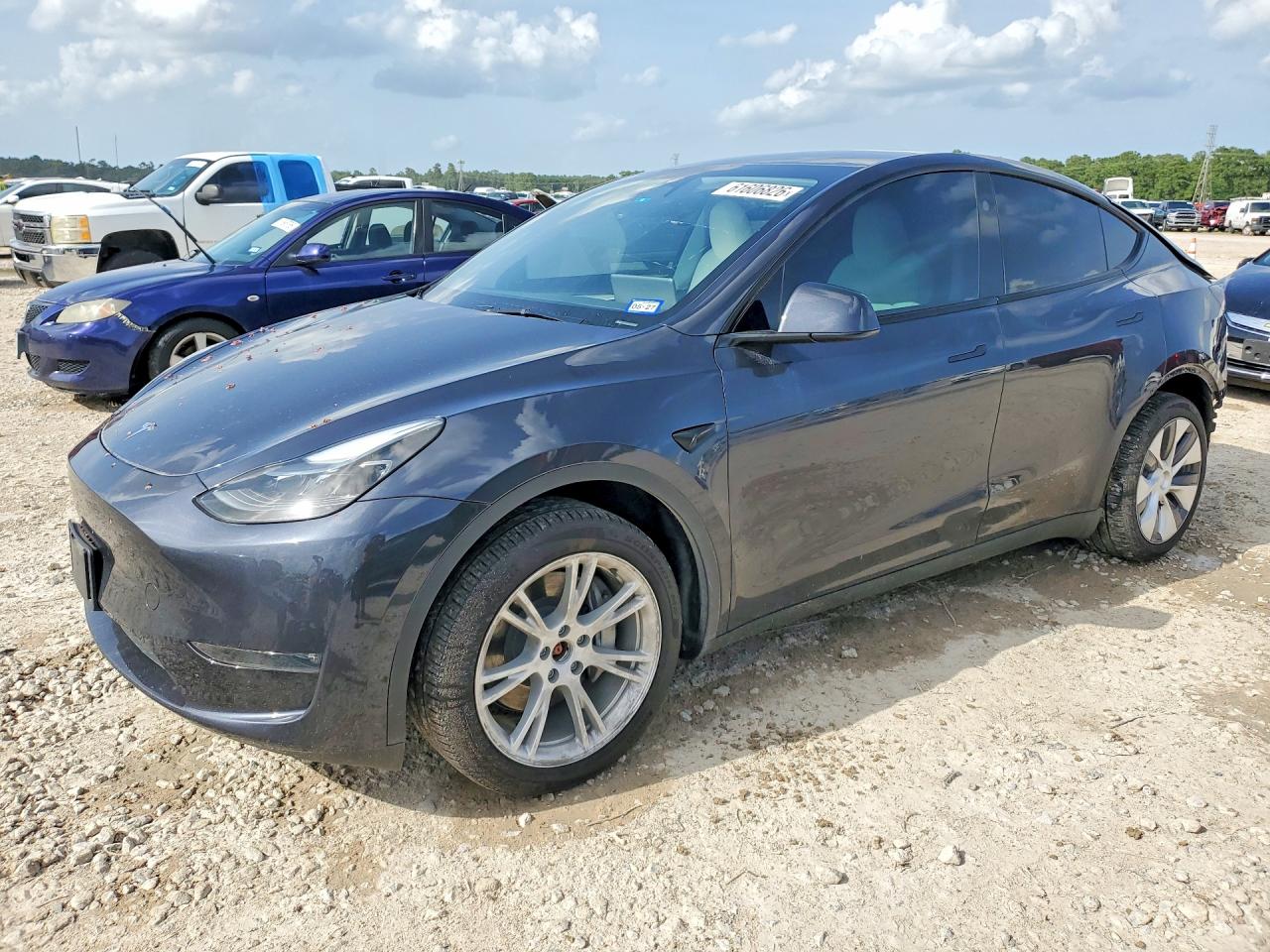 2024 TESLA MODEL Y | 7SAYGDEE0RA277322 | UPCARS