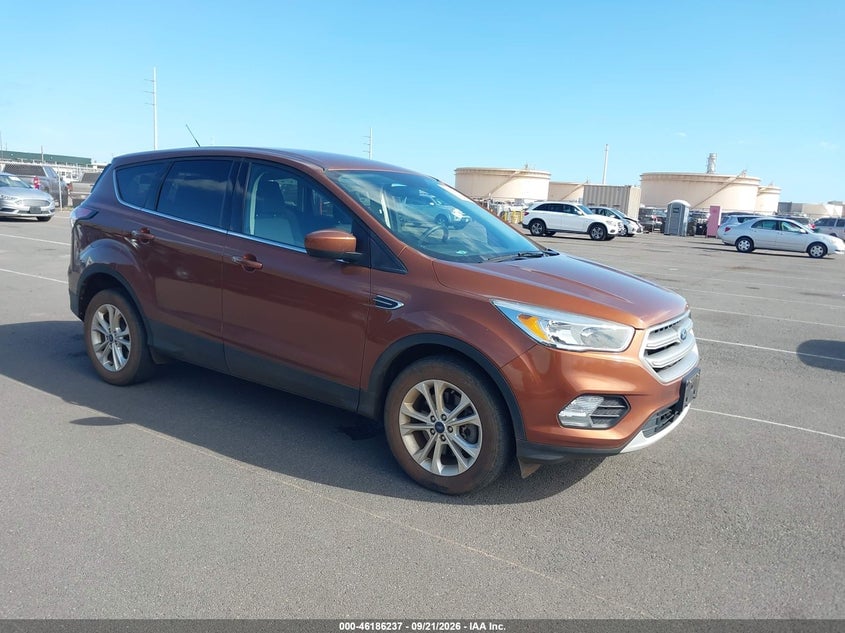 2017 FORD ESCAPE SE | 1FMCU9GD9HUB08762 | UPCARS