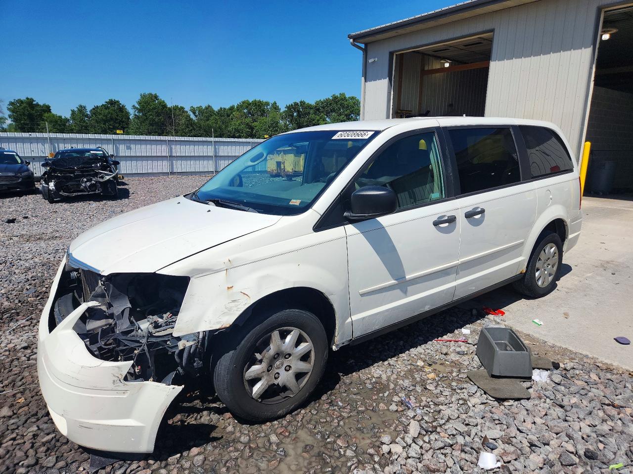 2008 CHRYSLER TOWN & COU LX | 2A8HR44H58R620627 | UPCARS