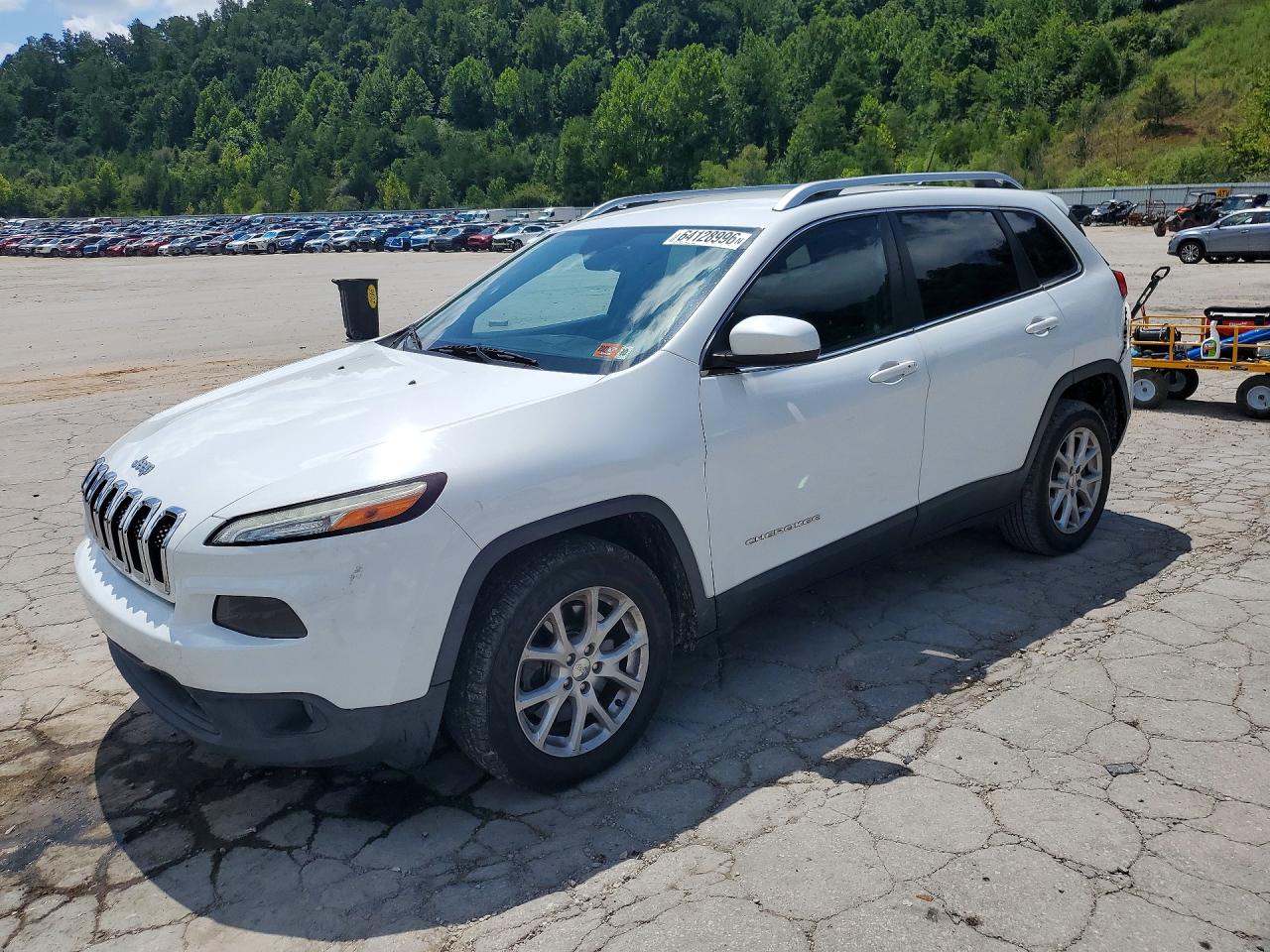 2015 JEEP CHEROKEE LATITUDE | 1C4PJLCB2FW782513 | UPCARS