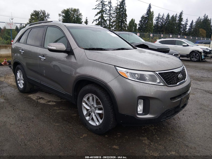 2014 KIA SORENTO LX | 5XYKT3A6XEG508823 | UPCARS