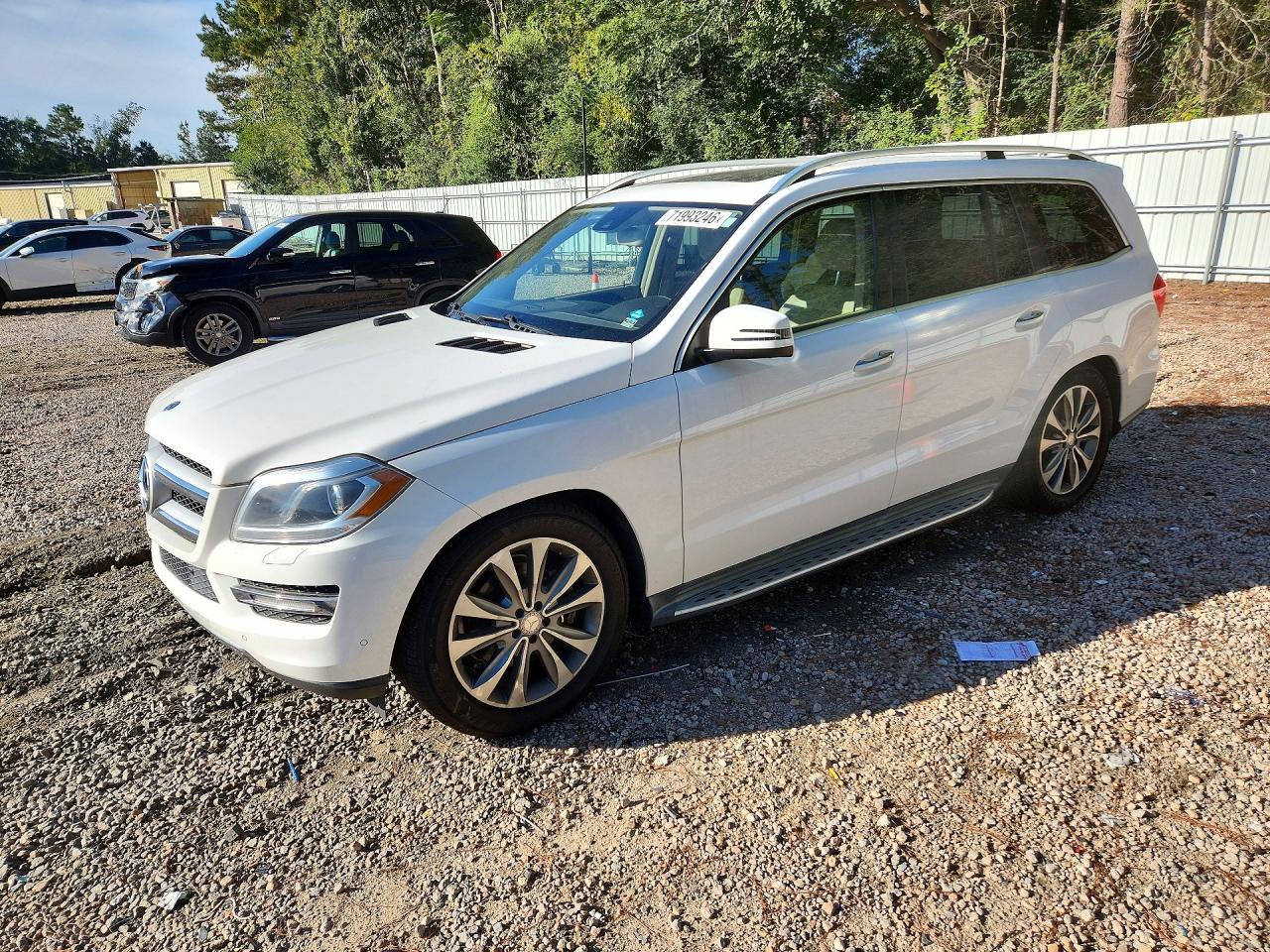 2015 MERCEDES-BENZ GL-CLASS 450 4MATIC | 4JGDF6EEXFA532748 | UPCARS