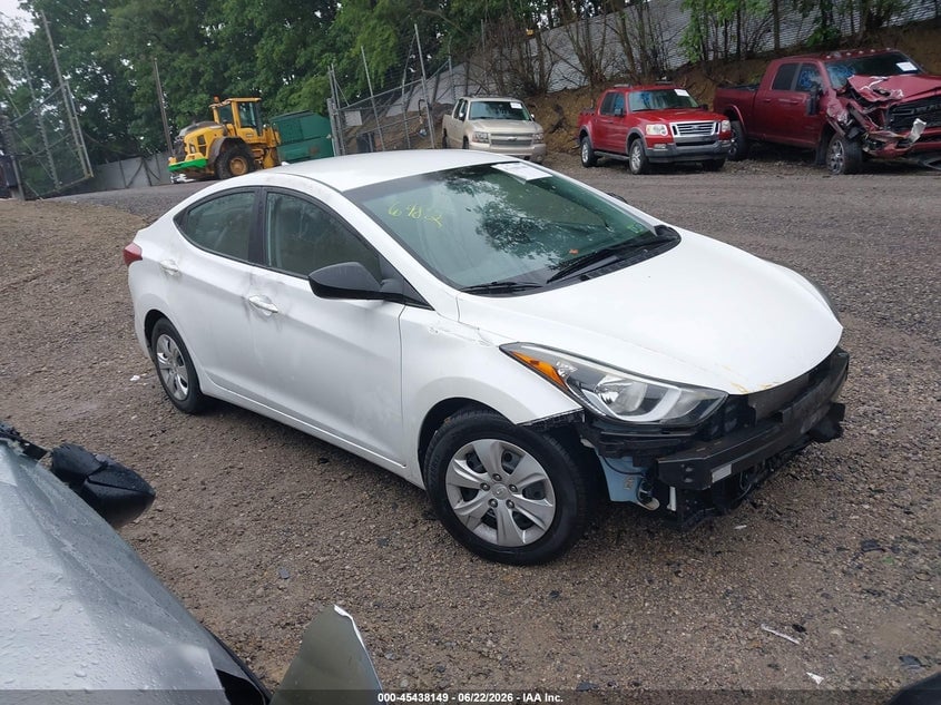 2016 HYUNDAI ELANTRA SE | 5NPDH4AE7GH756482 | UPCARS