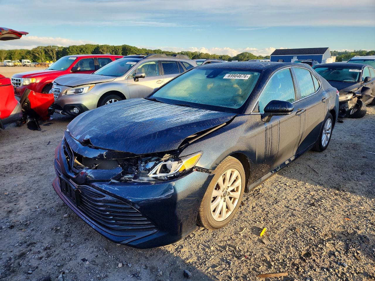 2019 TOYOTA CAMRY LE | 4T1B11HK0KU694276 | UPCARS