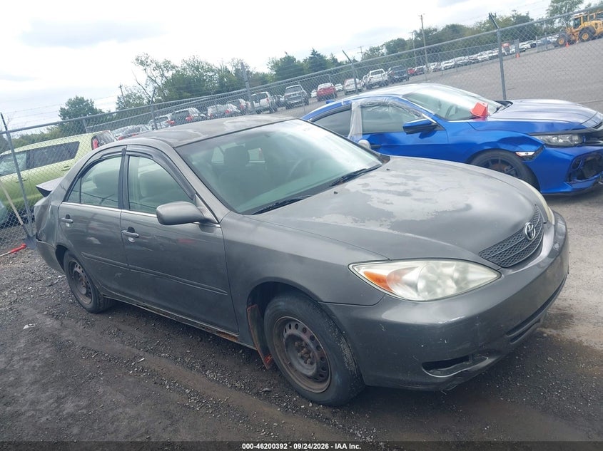 2002 TOYOTA CAMRY LE | JTDBE32K120107135 | UPCARS