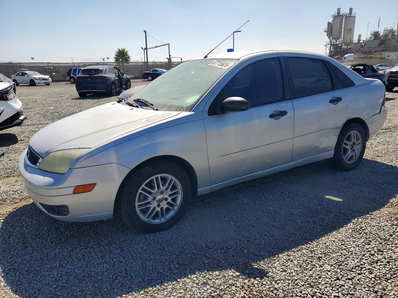 2005 FORD FOCUS ZX4 | 1FAFP34N25W246197 | UPCARS