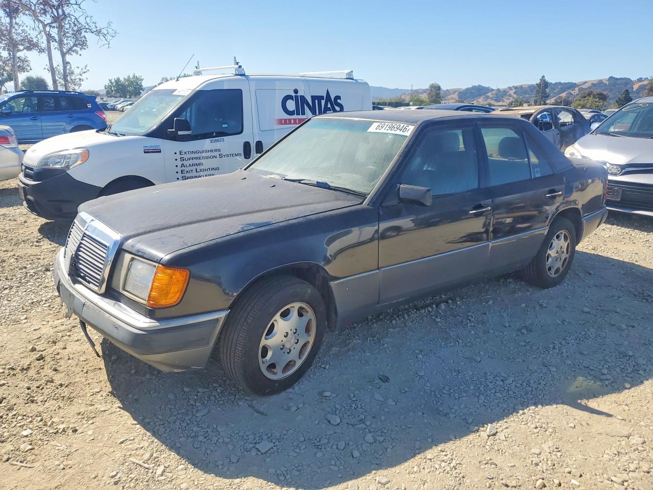 1991 MERCEDES-BENZ 300-CLASS E 2.6 | WDBEA26D4MB298375 | UPCARS