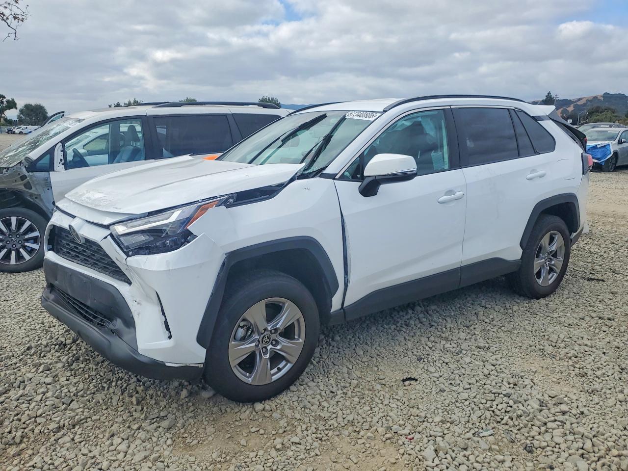 2025 TOYOTA RAV4 XLE | 2T3P1RFV0SW522984 | UPCARS