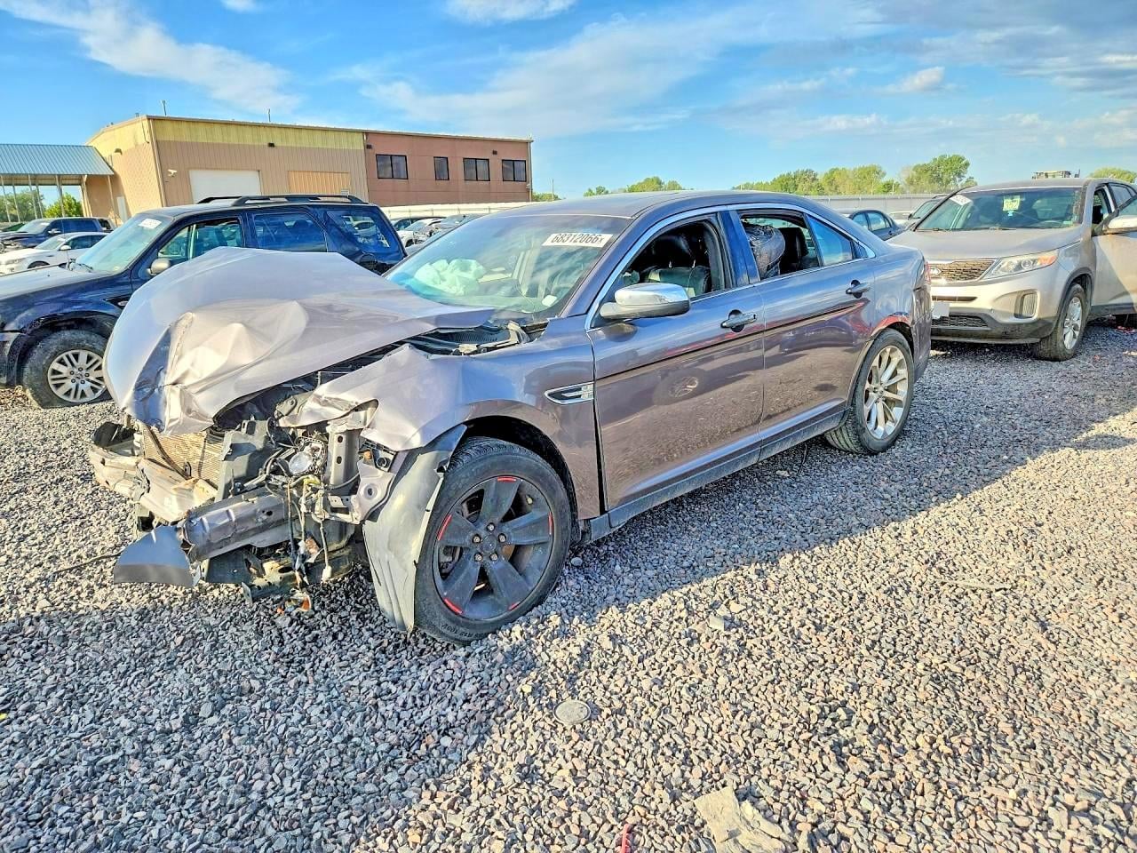 2013 FORD TAURUS LIMITED | 1FAHP2F83DG169388 | UPCARS