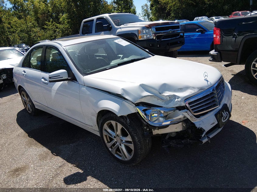 2013 MERCEDES-BENZ C 300 LUXURY 4MATIC | WDDGF8AB1DA858031 | UPCARS
