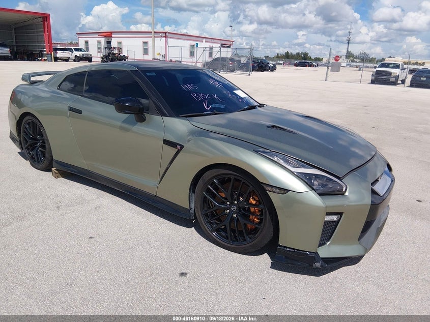 2017 NISSAN GT-R PREMIUM | JN1AR5EF6HM821163 | UPCARS