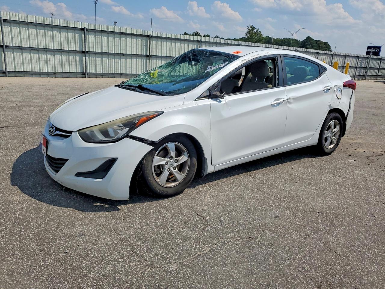 2015 HYUNDAI ELANTRA SE | 5NPDH4AE4FH601533 | UPCARS