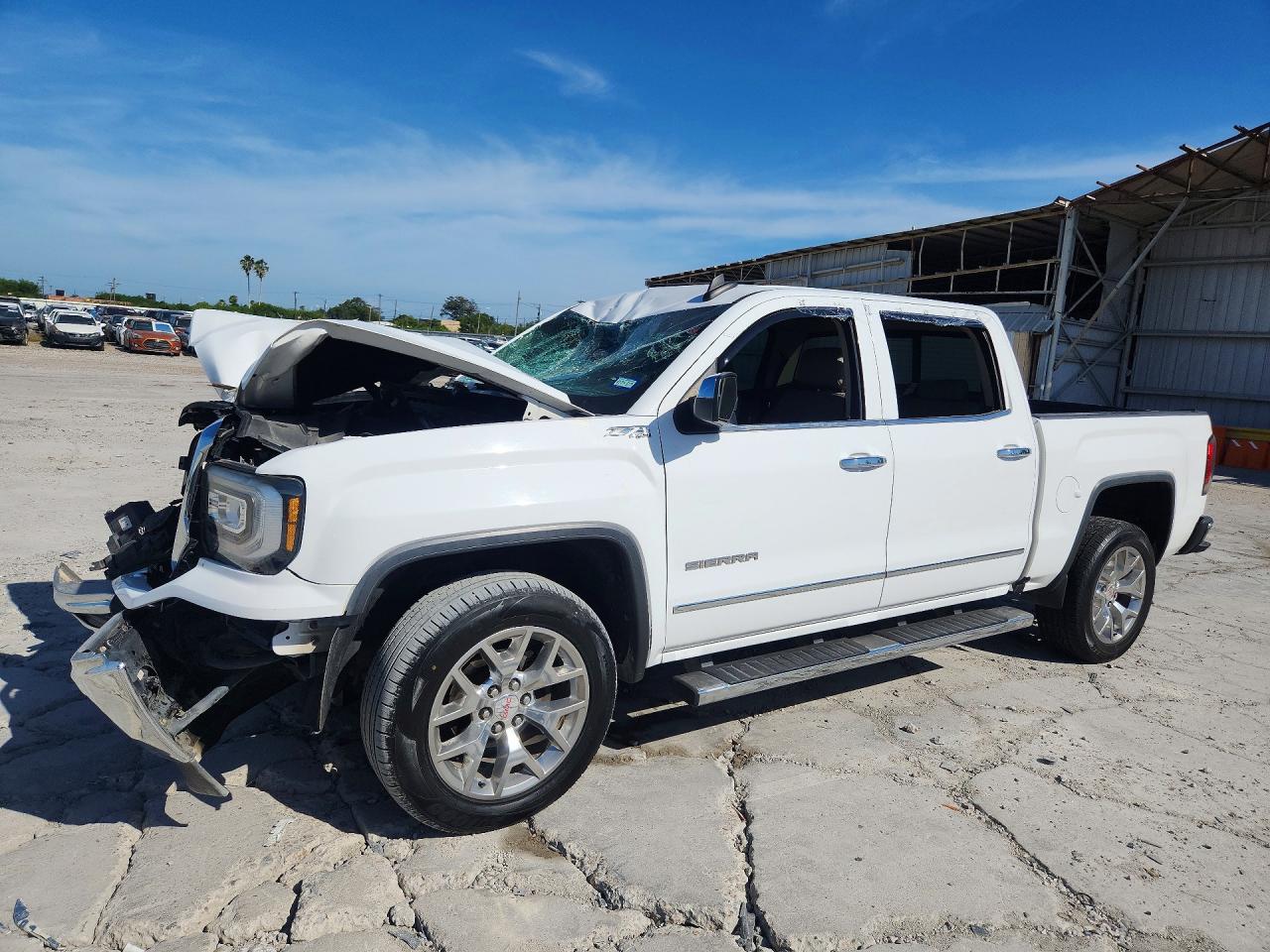 2018 GMC SIERRA K1500 SLT | 3GTU2NEC2JG267939 | UPCARS