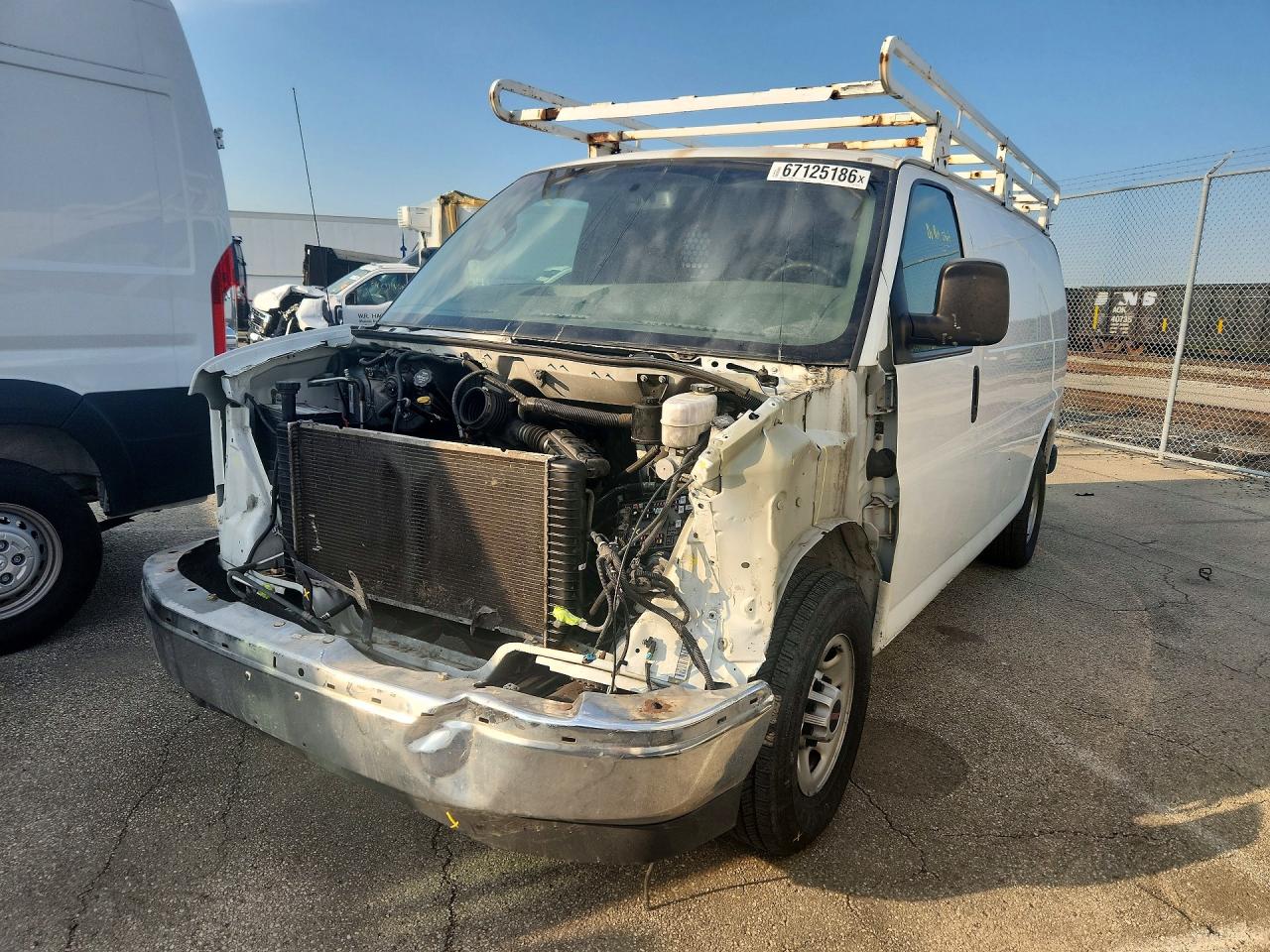 2018 GMC SAVANA G2500 | 1GTW7AFGXJ1902554 | UPCARS