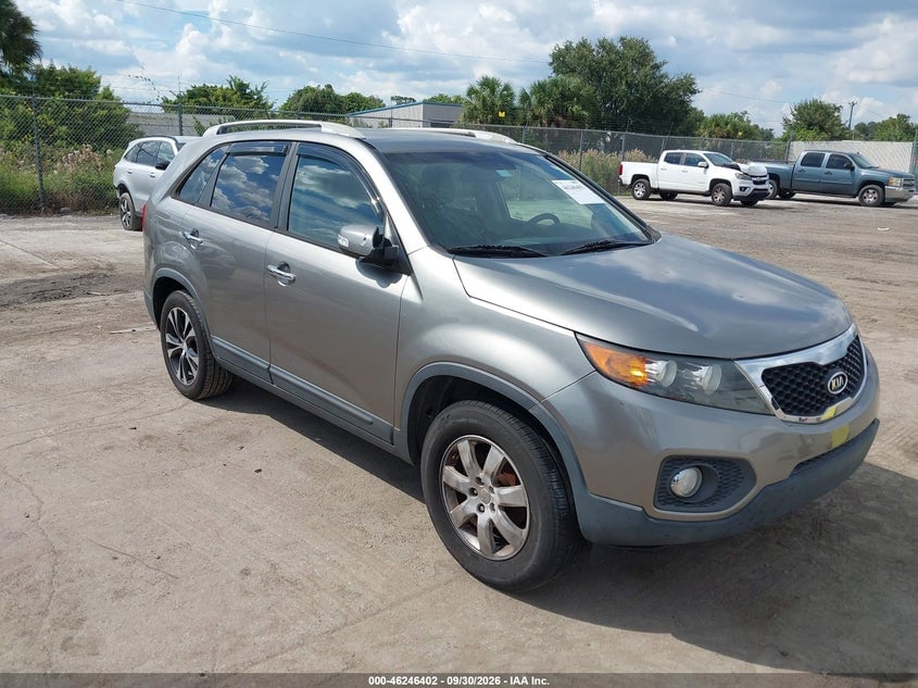 2013 KIA SORENTO LX | 5XYKT3A63DG349786 | UPCARS