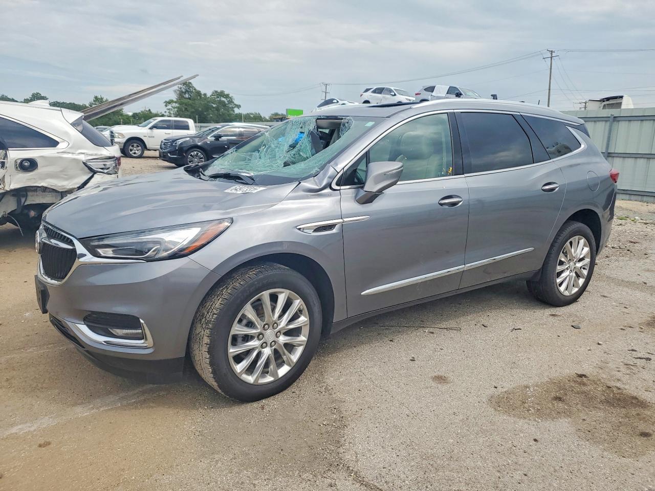 2021 BUICK ENCLAV ESSENCE | 5GAEVAKW2MJ141779 | UPCARS
