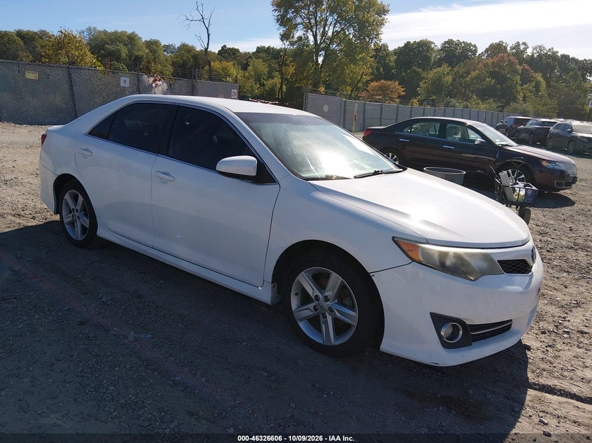 2014 TOYOTA CAMRY SE | 4T1BF1FK7EU328758 | UPCARS