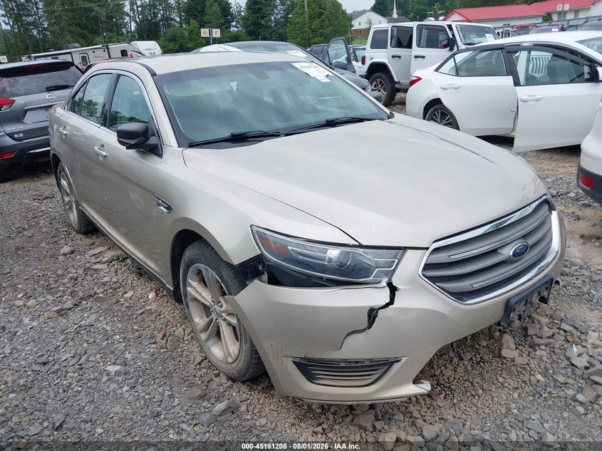 2018 FORD TAURU SE | 1FAHP2D82JG132525 | UPCARS