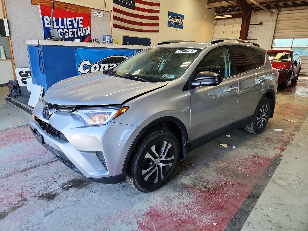2017 TOYOTA RAV4 LE | 2T3BFREV6HW561424 | UPCARS