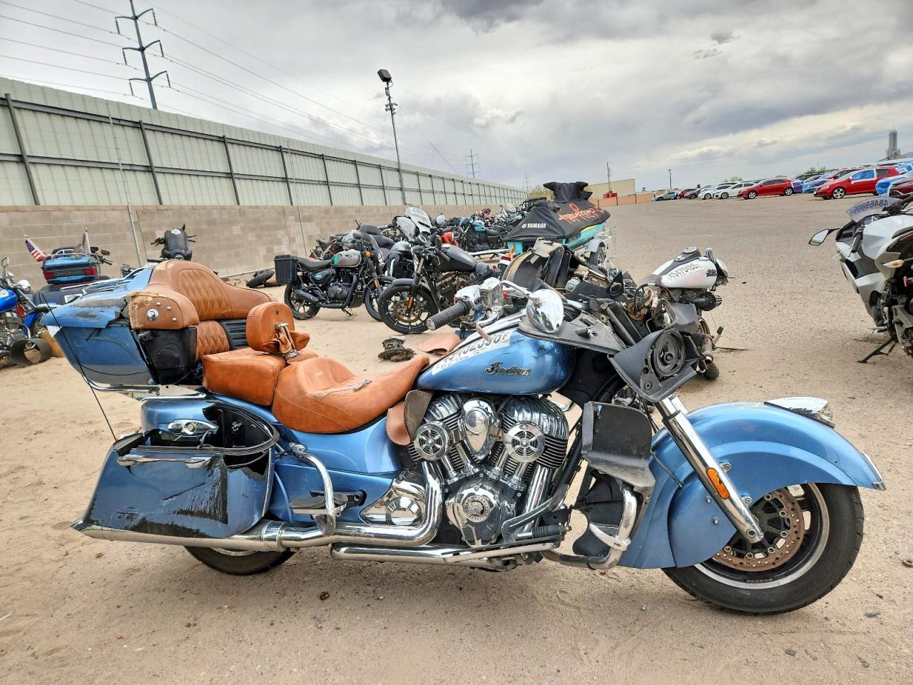 2016 INDIAN MOTORCYCLE | 56KTRAAA3G3334400 | UPCARS