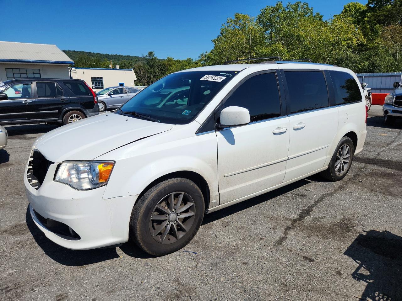 2017 DODGE CARAVAN SXT | 2C4RDGCG4HR604052 | UPCARS