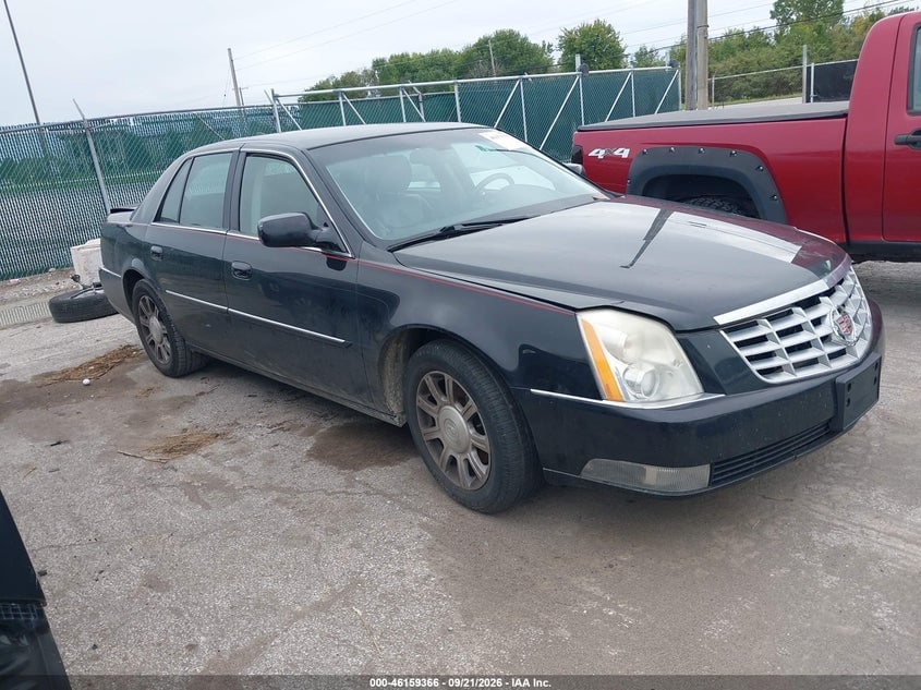 2011 CADILLAC DTS | 1G6KA5E6XBU127188 | UPCARS