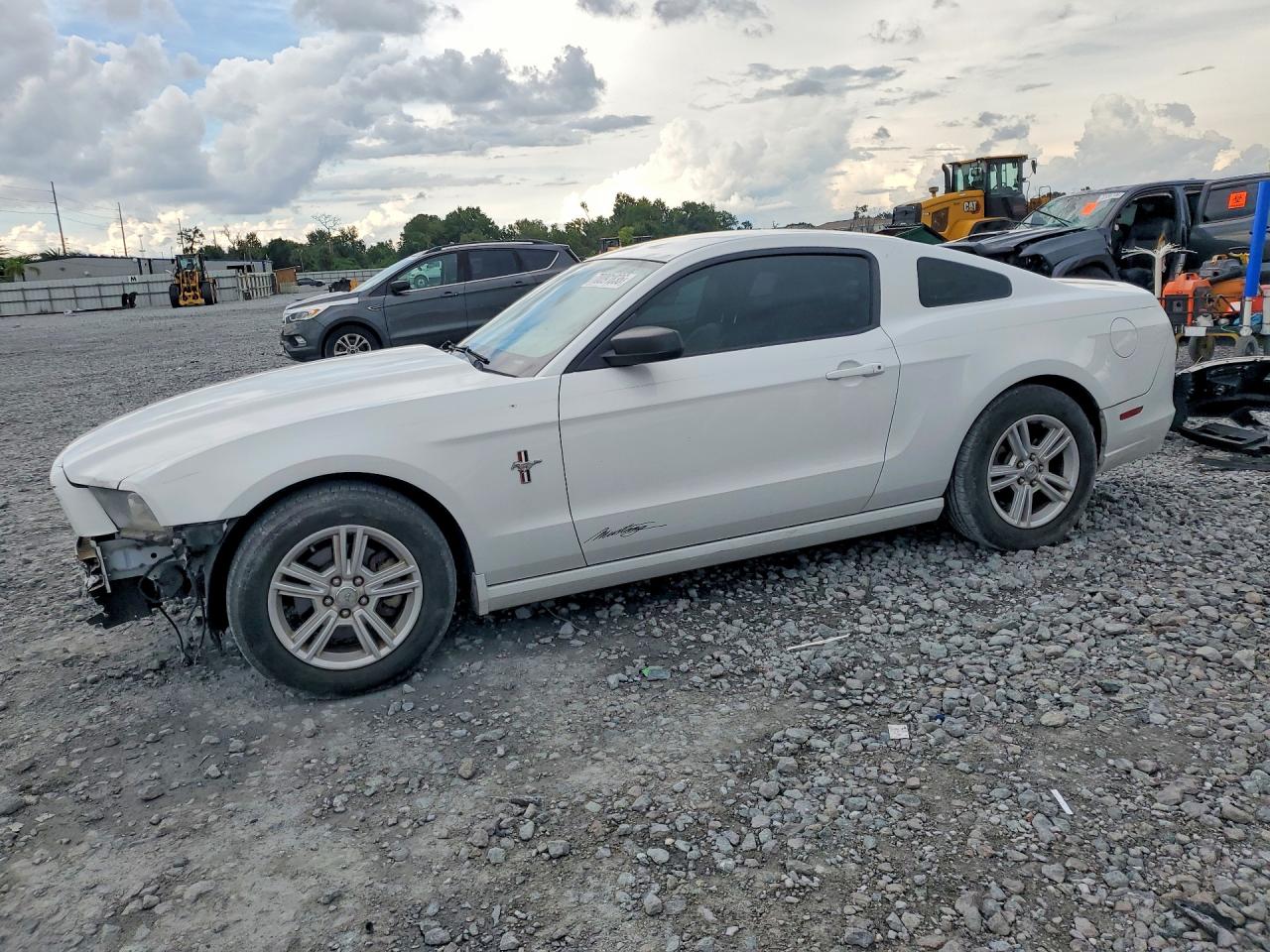 2014 FORD MUSTANG | 1ZVBP8AM9E5283140 | UPCARS