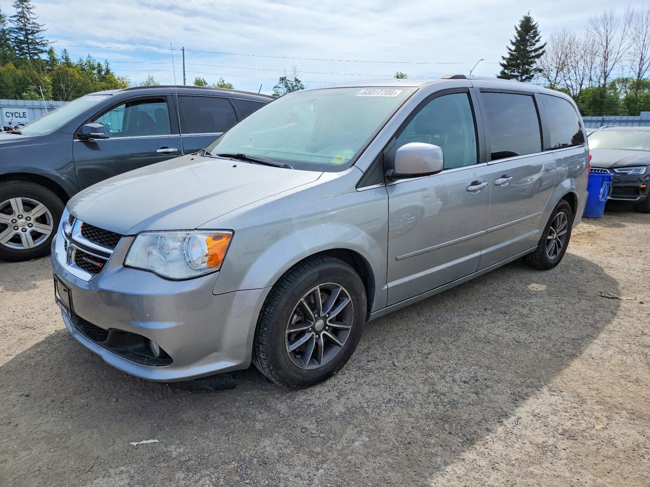 2016 DODGE CARAVAN SE | 2C4RDGBG9GR216248 | UPCARS