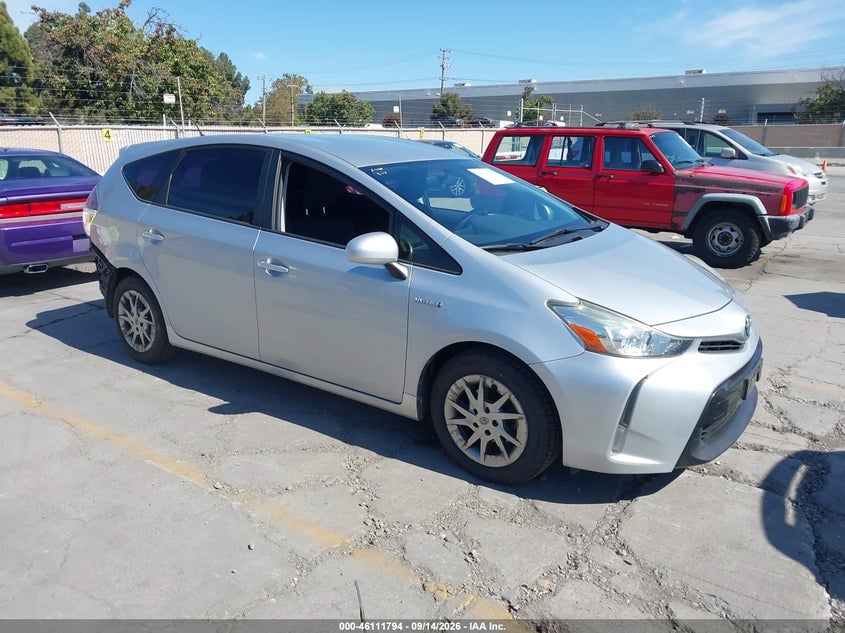 2015 TOYOTA PRIUS V THREE | JTDZN3EU8FJ017993 | UPCARS
