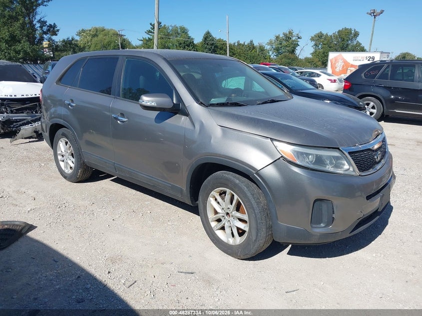 2015 KIA SORENTO LX | 5XYKT3A68FG657586 | UPCARS