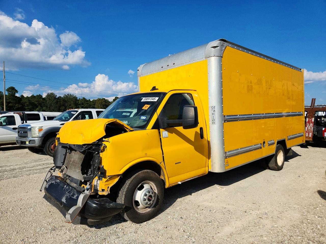 2022 GMC SAVANA BOX TRUCK | 7GZ37TC73NN005368 | UPCARS