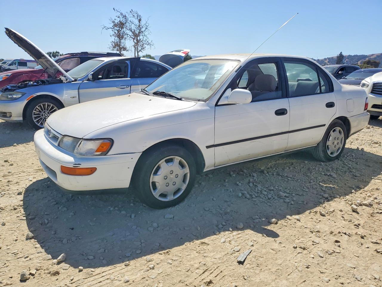 1997 TOYOTA COROLLA DX | 1NXBB02E9VZ659086 | UPCARS
