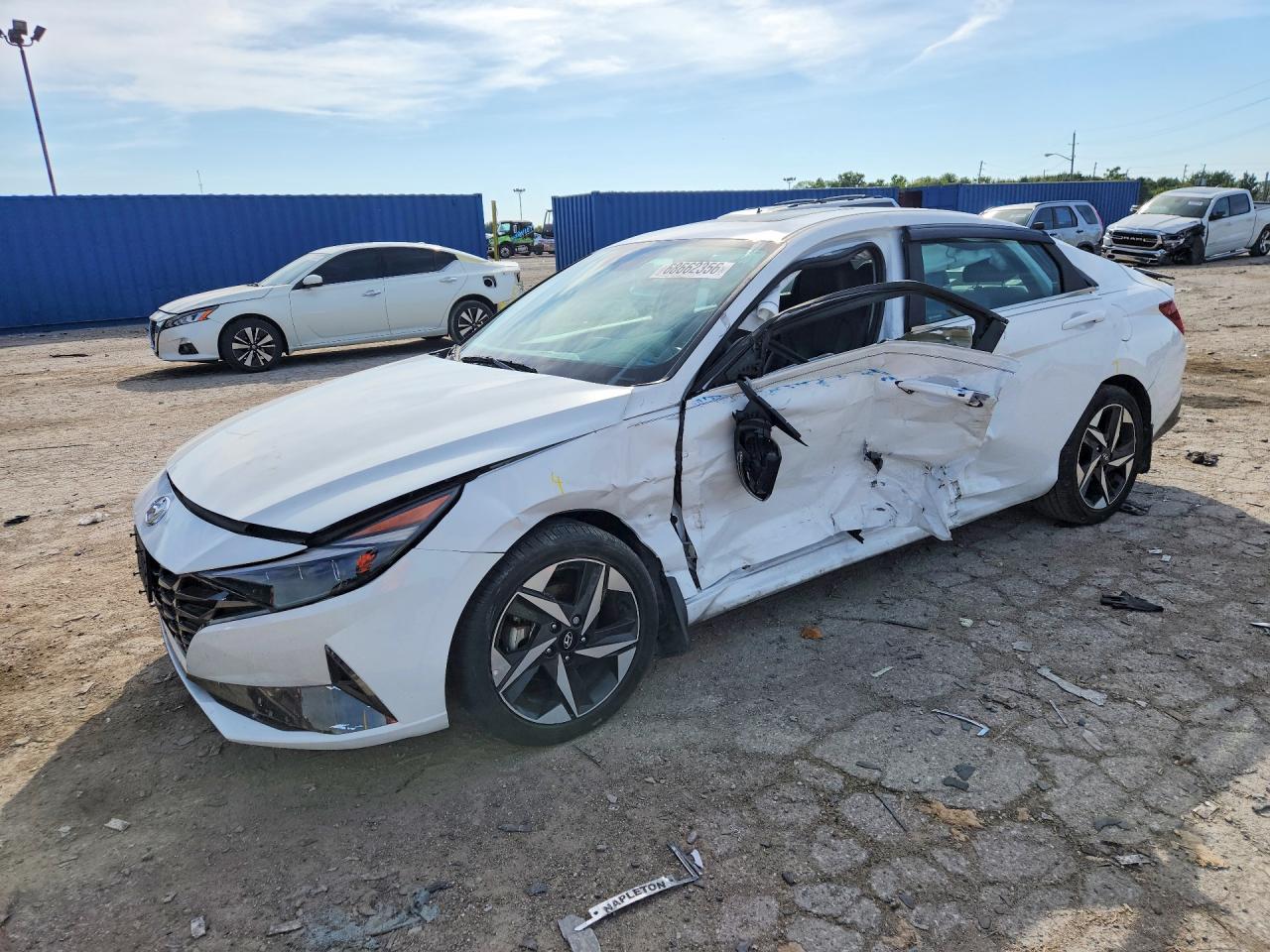 2023 HYUNDAI ELANTRA LIMITED | KMHLN4AJ2PU062172 | UPCARS
