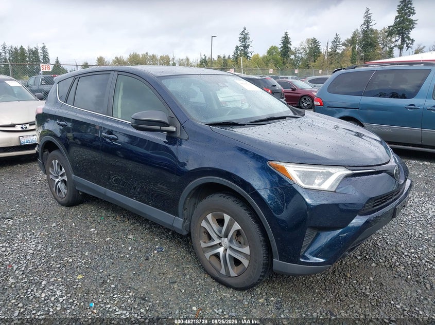 2018 TOYOTA RAV4 LE | JTMBFREV4JJ190851 | UPCARS