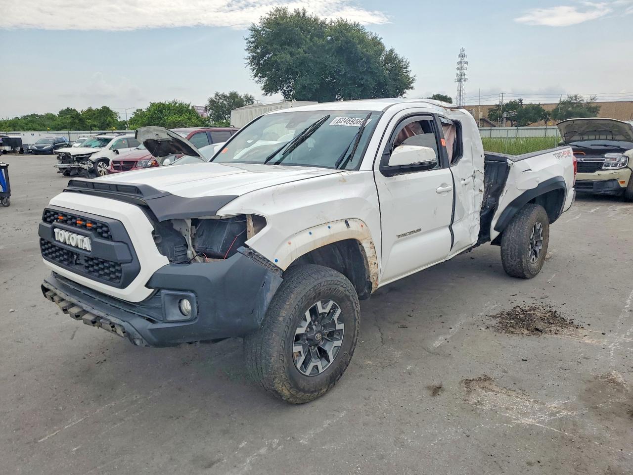 2019 TOYOTA TACOMA TRD OFF-ROAD | 5TFCZ5AN1KX205315 | UPCARS
