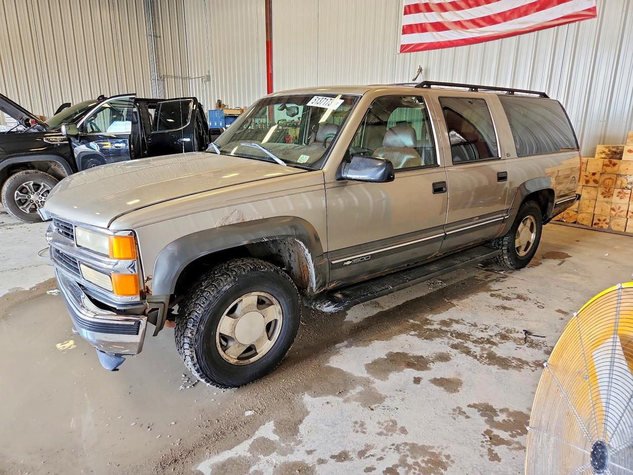 1999 CHEVROLET SUBURBAN K1500 | 1GNFK16R1XJ387931 | UPCARS