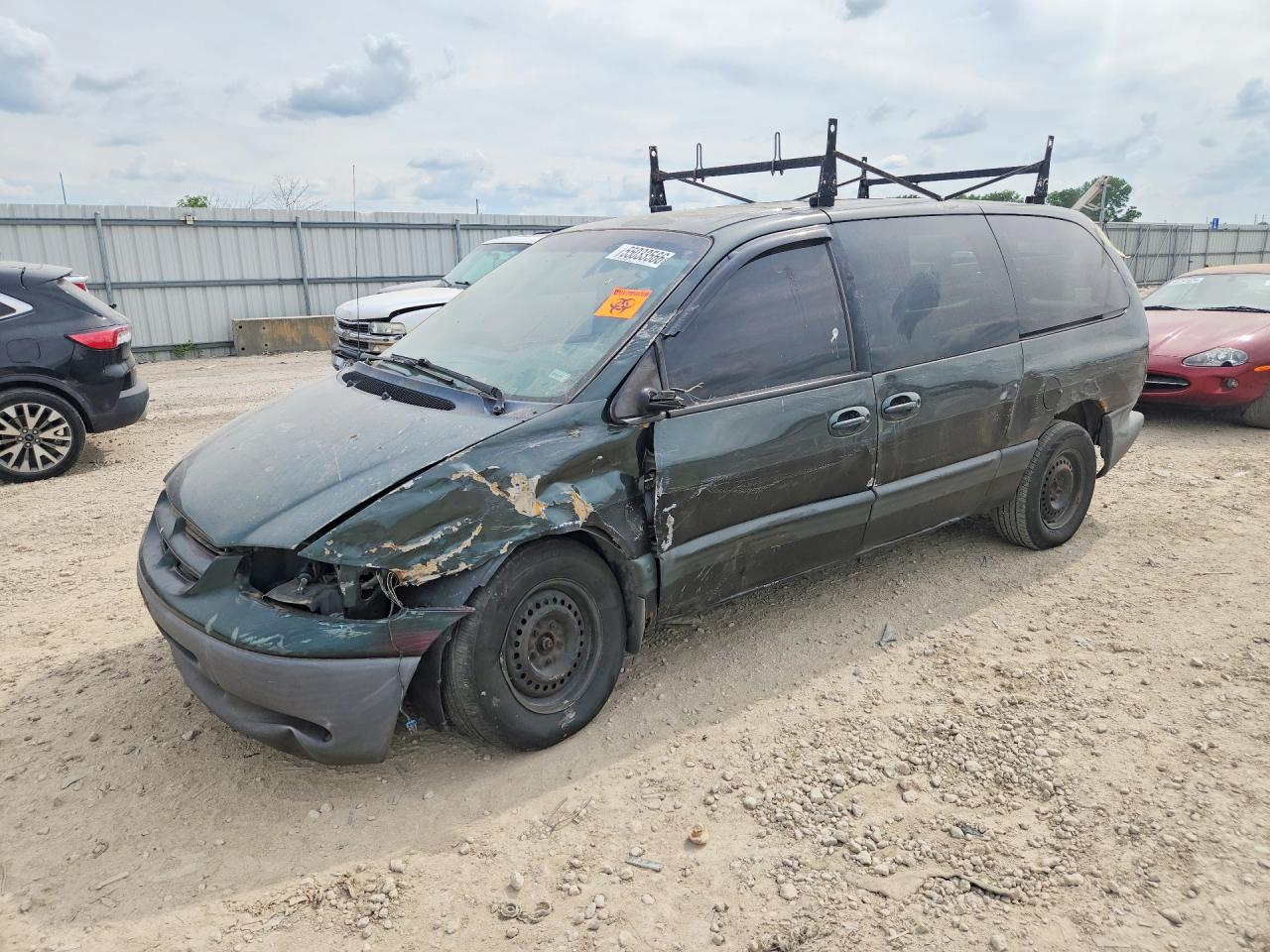 2000 DODGE CARAVAN | 1B4GP44R0YB749825 | UPCARS