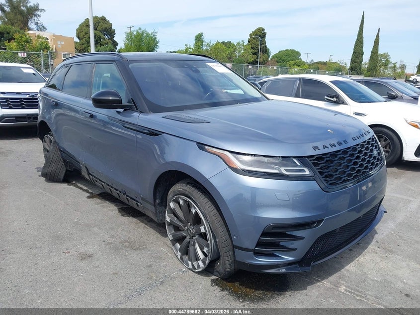 2018 LAND ROVER RANGE ROVER VELAR P250 SE R-DYNAMIC | SALYL2RX9JA777464 | UPCARS