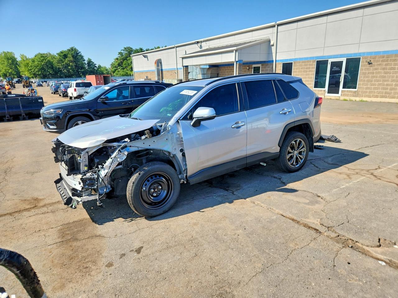 2024 TOYOTA RAV4 LIMITED | JTMD6RFVXRD129845 | UPCARS