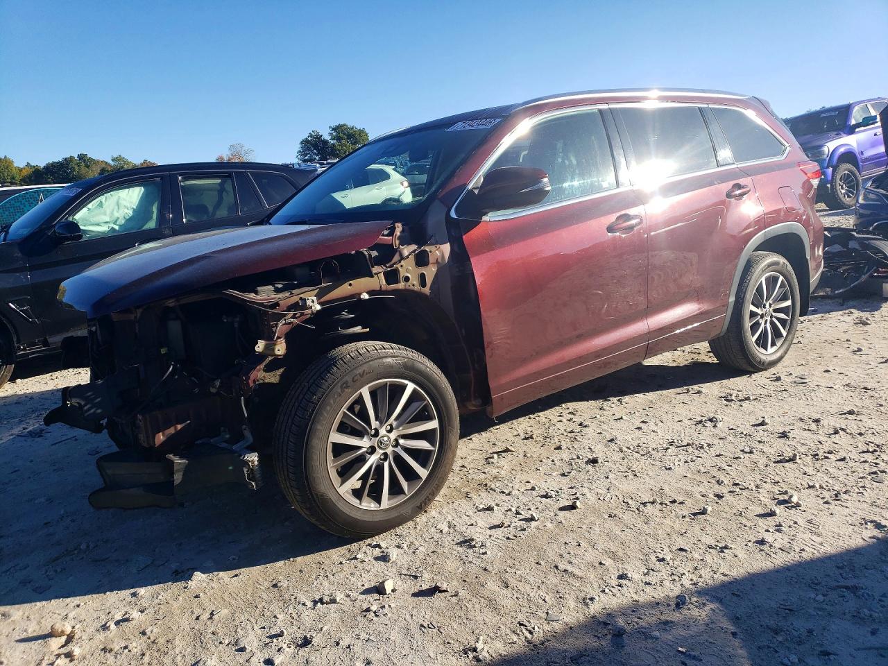 2018 TOYOTA HIGHLANDER XLE | 5TDJZRFH7JS497316 | UPCARS