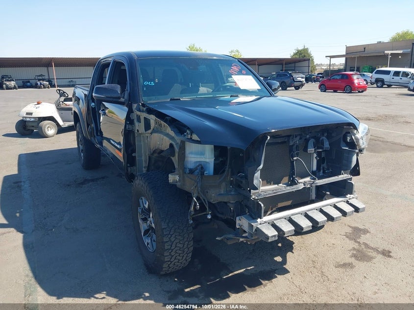 2018 TOYOTA TACOMA TRD OFF ROAD | 5TFCZ5AN6JX123353 | UPCARS