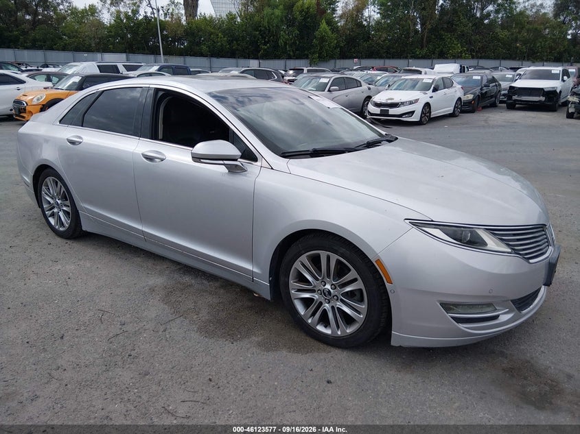 2013 LINCOLN MKZ | 3LN6L2GKXDR823072 | UPCARS